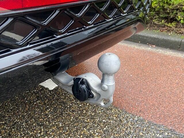 Volkswagen TIGUAN 1.5 eHybrid R-Line Edition / App connect / Panoramadak / Leder interieur / Trekhaak / R-Line