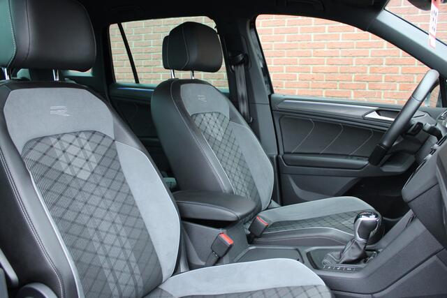 Volkswagen TIGUAN 1.5 TSI 150PK R-Line |TREKHAAK|KEYLESS|I.Q.LIGHTS|19-INCH|