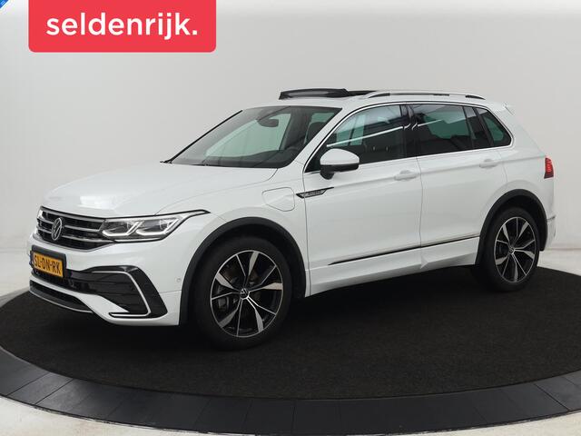 Volkswagen TIGUAN 1.4 TSI eHybrid R Line | Panoramadak | Leder | Stoelverwarming | Trekhaak | 360 Camera | Adaptive cruise | Carplay | Matrix LED | Navigatie | Achterbankverwarming | PHEV | Plug In