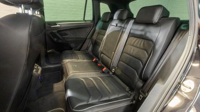 Volkswagen TIGUAN 1.4 TSI eHybrid R-Line Business+ Black 245PK IQ.Light Matrix Pano Head Up 20 Inch Memory Leer Trekhaak ACC 360 Camera