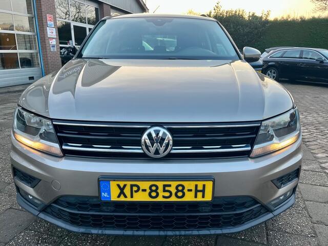 Volkswagen TIGUAN 1.5 TSI ACT TREKHAAK AUTOMAAT NL AUTO
