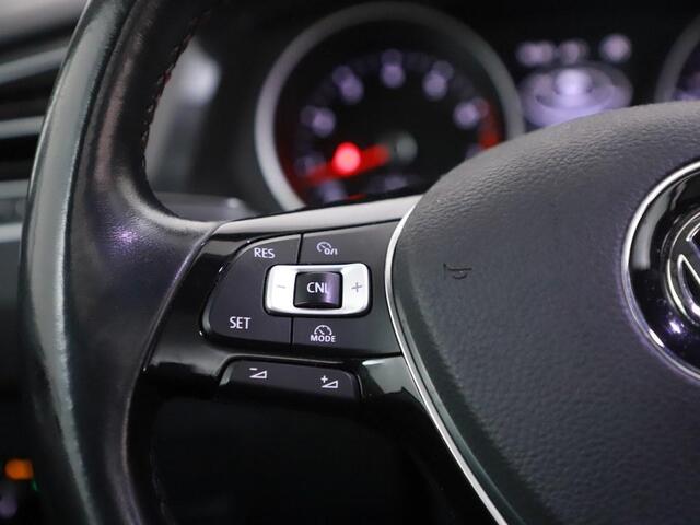 Volkswagen TIGUAN 1.4 TSI Pano/Trekhaak/Comfortstoelen/Winterpakket