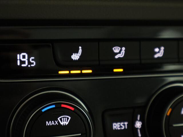 Volkswagen TIGUAN 2.0 TSI 4Motion Highline Business R Automaat | 360° Camera | Trekhaak | Vol leer | Stoelverwarming | Schuif-/Kanteldak |