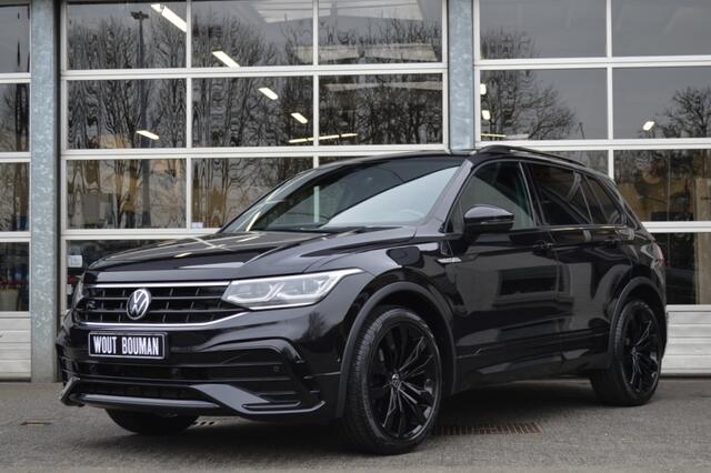 Volkswagen TIGUAN 1.5 TSI R-Line Led Leder Panorama Memory Virtual Acc Camera Trekh Pdc