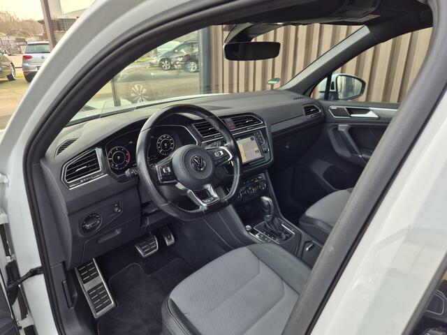 Volkswagen TIGUAN 2.0 TDI Comfortline Business R-Line 150pk | Virtual | 360 camera | Dynaudio | HUD | Trekhaak | Stoelverwarming