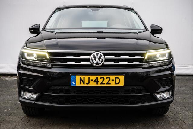 Volkswagen TIGUAN 1.4 TSI 125pk Connected Series Full led/ Navigatie/ Carplay/ Climate control/ Cruise control/ Dab/ 19" Lmv
