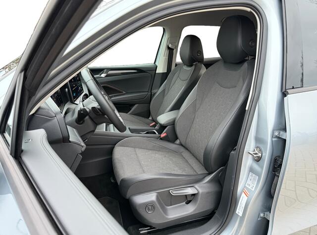 Volkswagen TIGUAN 1.5 eHybrid Life edition I Carplay I ACC I Keyless AUTOMATIC