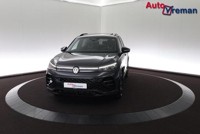 Volkswagen TIGUAN 1.5 TSI R-Line -Black Style / Pano / Trekhaak-