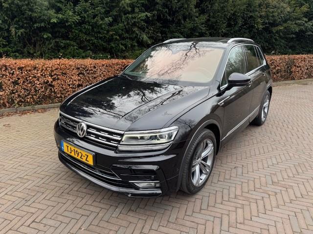 Volkswagen TIGUAN 1.4TSI 150PK 4MOTION HIGHLINE BUSINESS R/PANO/XENON/CAMERA/WINTERSET/VIRTDASH
