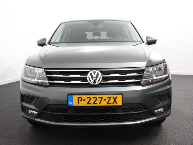 Volkswagen TIGUAN Allspace 1.5 TSI DSG Comfortline 7p. Climate Control Camera Parkeer sensoren Trekhaak Electrisch bedienbare achterklep Stoelverwarming