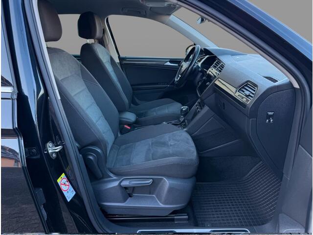 Volkswagen TIGUAN 1.4 TSI R-LINE EXTERIEUR ADAP CRUISE TREKHAAK