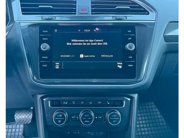 Volkswagen TIGUAN 1.4 TSI R-LINE EXTERIEUR ADAP CRUISE TREKHAAK