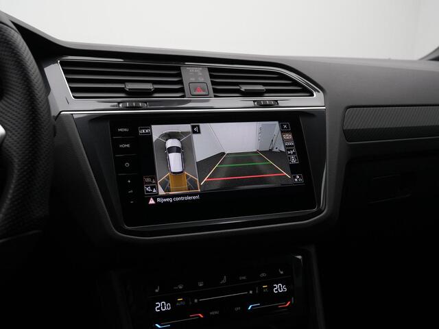 Volkswagen TIGUAN 1.4 TSI eHybrid 245 pk DSG R-Line | Panoramadak | Trekhaak | Navigatie Discover Pro | 360 camera | IQ Light | Stuur-/achterbankverwarming