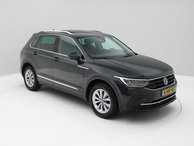 Volkswagen TIGUAN 1.5 TSI Life Business Aut. Panorama / Elec.Achterklep / Origineel NL