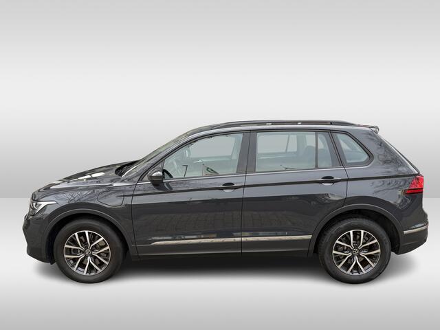 Volkswagen TIGUAN 1.4 TSI eHybrid Business 245 PK | stuur + stoel verwarming | | 17 inch velgen | lichtmatalen wielen |