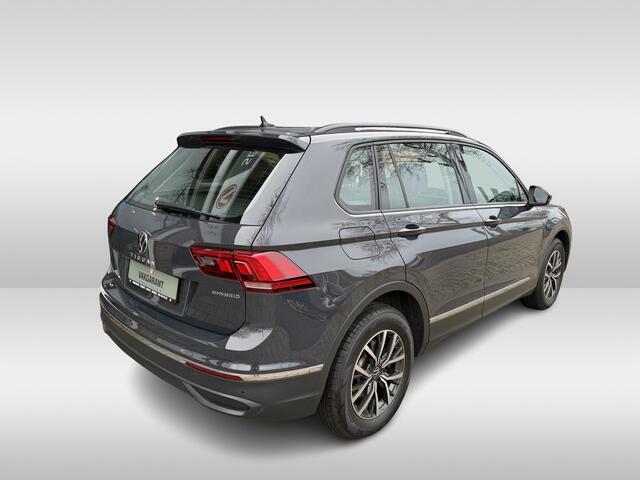 Volkswagen TIGUAN 1.4 TSI eHybrid Business 245 PK | stuur + stoel verwarming | | 17 inch velgen | lichtmatalen wielen |