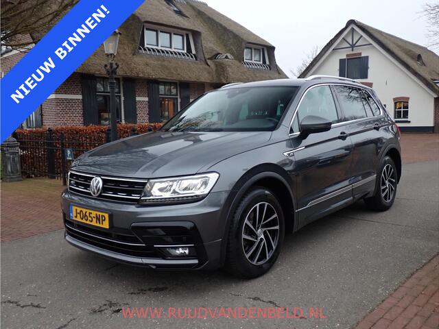 Volkswagen TIGUAN 1.5 TSI ACT R-LINE CARPLAY / ACC / VIRTUAL-DISPLAY / KEYLESS
