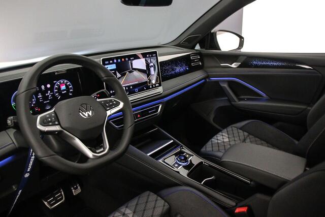 Volkswagen TIGUAN R-Line Edition 1.5 TSI eHybrid 272pk DSG Automaat Trekhaak, Black style, Panoramadak, Harman Kardon audio, Adaptive cruise control, Elektrische achterklep