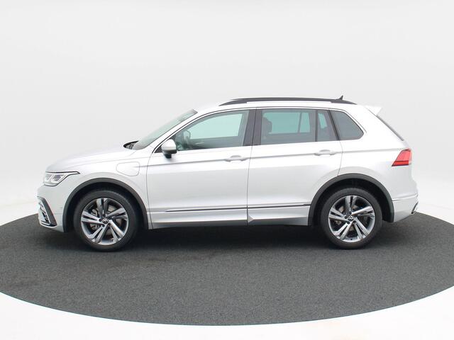 Volkswagen TIGUAN 1.4 TSi 245 Pk eHybrid Automaat R-Line Business+ | Full LED | Adaptive Cruise | Keyless | Camera | 19 Inch | 28.624 Km!!