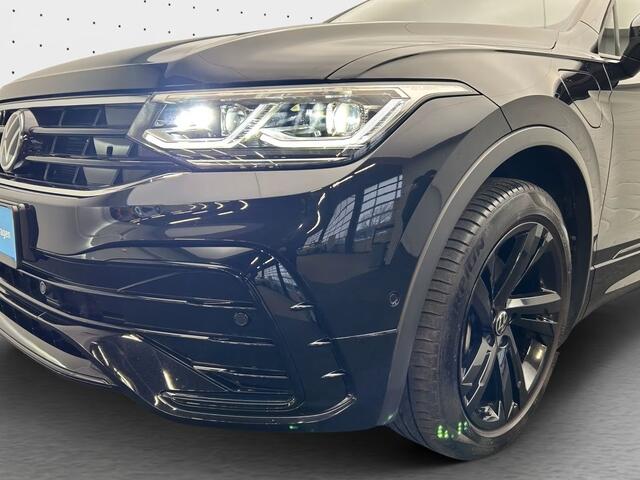 Volkswagen TIGUAN 1.4 TSI eHybrid R-Line BLACK ST. ** IQ LIGHT, VIRTUAL, PANORAMA, TREKH, 19-inch LMV ** 1e EIG - UNFALLFREI ** ** INFORMEER OOK NAAR ONZE AANTREKKELIJKE FINANCIAL-LEASE TARIEVEN **