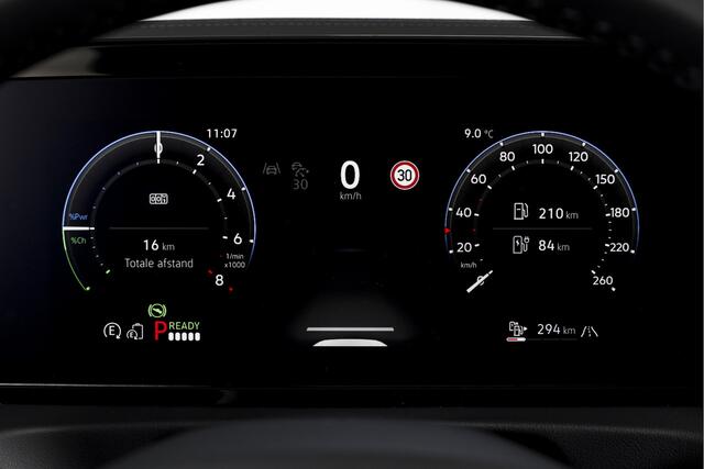 Volkswagen TIGUAN 1.5 eHybrid 272 PK R-Line Edition | Black Style | Assistance Plus | Elek. Trekhaak | S/K-panodak | Adapt. Cruise | Stoel-+stuurverw. | NAV+App. Connect | 360 Camera | LM 20" |