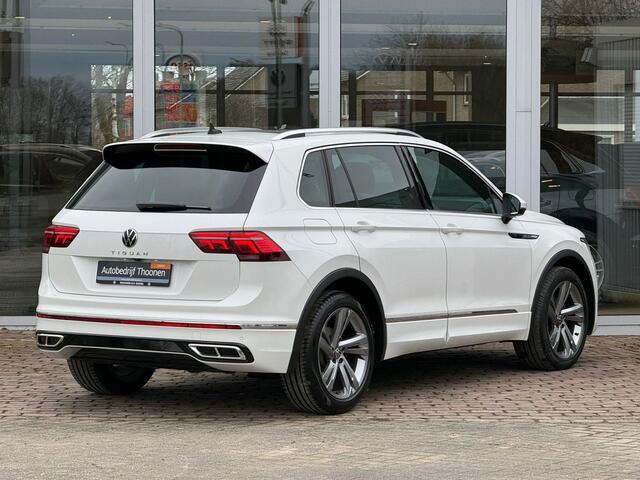 Volkswagen TIGUAN 1.5 TSI R-Line Business+ | Trekhaak | Pano | Leer