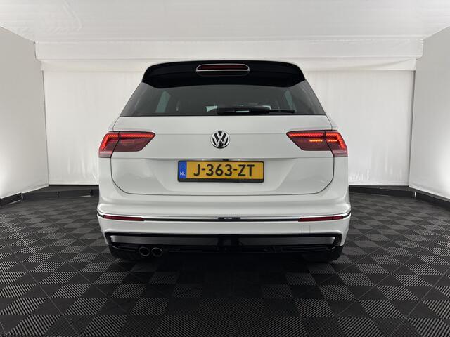 Volkswagen TIGUAN 2.0 TSI 4Motion Highline Aut. *ADAPTIVE-CRUISE | FULL-LED | NAVI-FULLMAP | HEATED-COMFORTSEATS | CAMERA | NAVI-FULLMAP | SHIFT-PADDLES | PRIVACY-GLASS | ECC | PDC | 20''ALU*