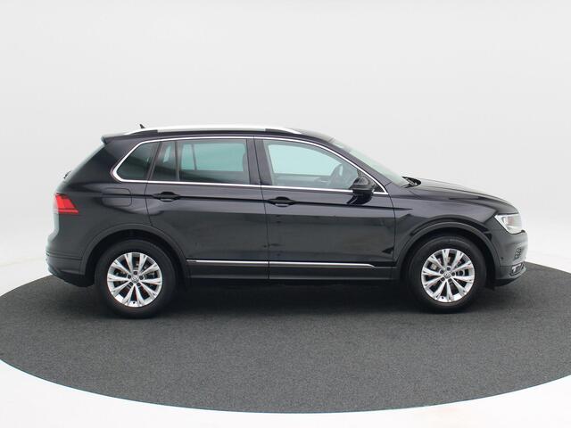Volkswagen TIGUAN 1.5 TSi 130 Pk Comfortline Business | Trekhaak | CarPlay | Navigatie | Adaptive Cruise | Camera | R17 | 61.277 Km!