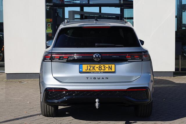Volkswagen TIGUAN 1.5 eHybrid R-Line Edition 204PK / 150kW DSG, Demonstratie voertuig (beschikbaar per 1 september 2026), dodehoekdetectie (side assist), rondomzichcamera (area view), parkeersensoren voor en achter (pdc), navigatie, Apple Carplay / Android Auto, draadloos