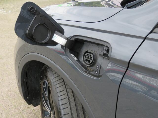 Volkswagen TIGUAN 1.4 TSI 245pk eHybrid ACTIVE / Trekhaak wegklap. / Head up / Camera Etc / BOVAG garantie