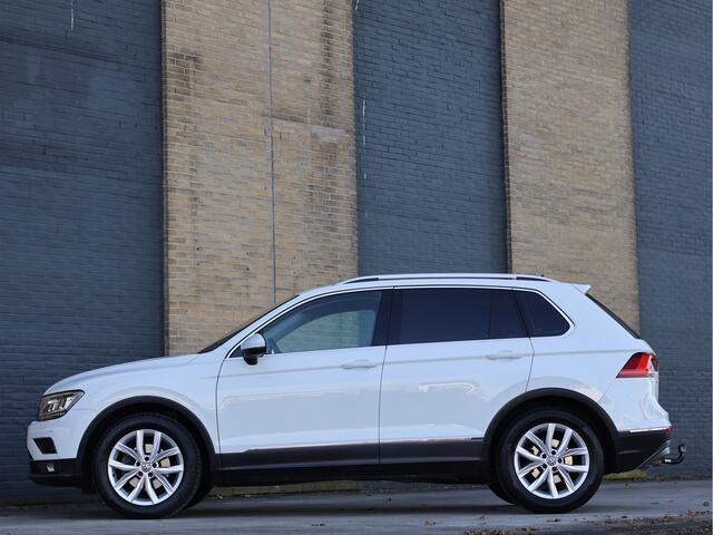 Volkswagen TIGUAN 1.5 TSI Highline DSG | LED | ACC | Navi | Trekhaak 1.800kg | Stoelverw. |