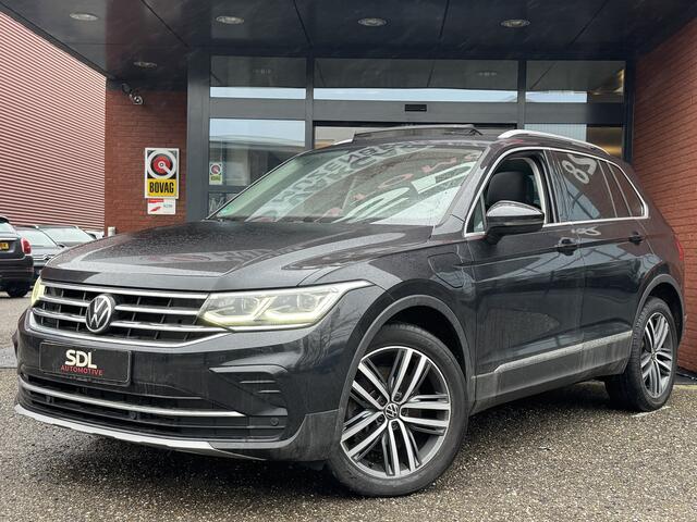 Volkswagen TIGUAN 1.4 TSI eHybrid Business+ // PANO SCHUIF-DAK // IQ-Light // ADAPTIVE CRUISE // AFN. TREKHAAK // ELEK. ACHTERKLEP // PDC V+A //