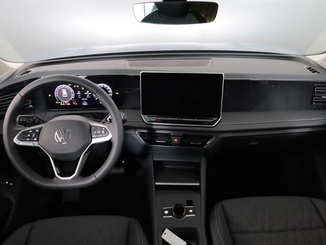 Volkswagen TIGUAN Life Edition 1.5 eHybrid 204 PK DSG | 18" LM | Stoel & stuurverwarming | Trekhaak |