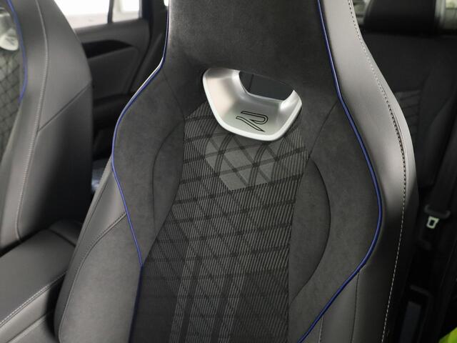 Volkswagen TIGUAN R-Line Edition 1.5 eHybrid 204 PK DSG | 20" LM | Black Style | Stoel & stuurverwarming | Trekhaak |