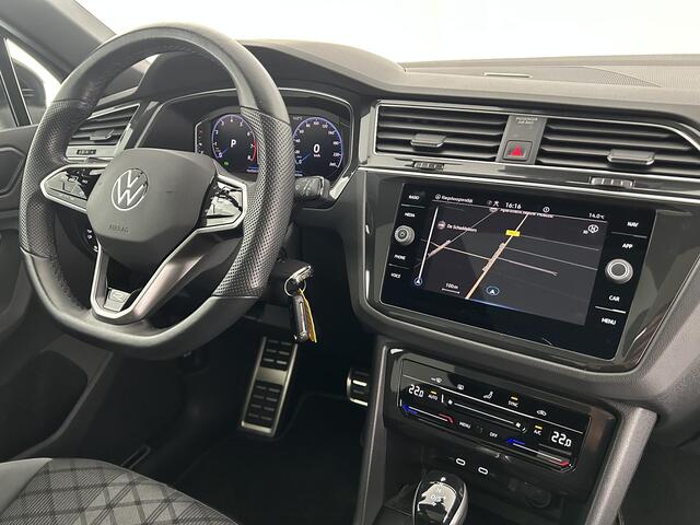 Volkswagen TIGUAN 1.5 TSI 150pk DSG 2x R-Line Black Style Trekhaak Camera Navigatie Virtual Cockpit Panoramadak