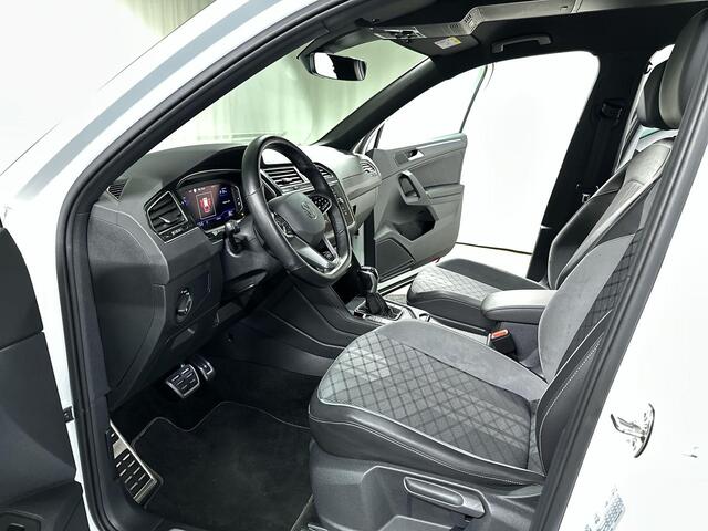 Volkswagen TIGUAN 1.5 TSI R-Line Business+ Automaat | Trekhaak | IQ Light
