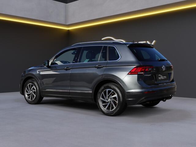 Volkswagen TIGUAN 1.4 TSI ACT Highline Trekhaak l Camera l Adaptive