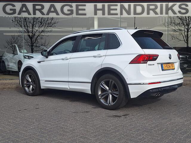 Volkswagen TIGUAN 1.5 TSI ACT DSG Highline Business R | Panorama | Climate V+A | Adaptive CC | LED | Navi |