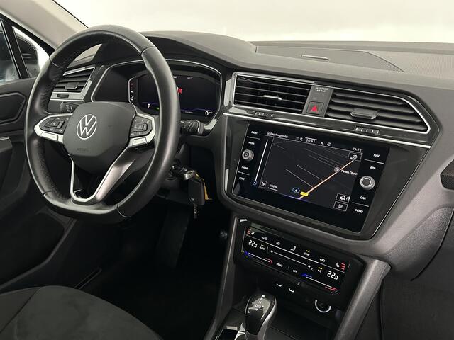 Volkswagen TIGUAN 1.5 TSI 150pk DSG Elegance Camera Trekhaak Navigatie Virtual Cockpit Stoelverwarming