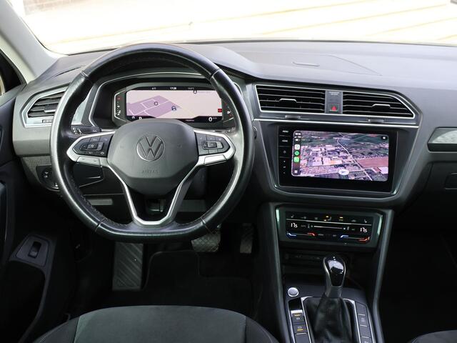 Volkswagen TIGUAN 2.0 TDI DSG + VIRTUAL COCKPIT | WEGKL. TREKHAAK | CAMERA | STUUR/STOELVERW. | CARPLAY