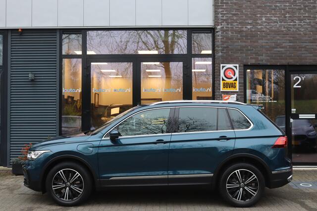 Volkswagen TIGUAN 1.4 TSI 245pk eHybrid Elegance Pano/IQ.Light/Camera/Keyless/Virtual Cockpit/Dodehoek/18"