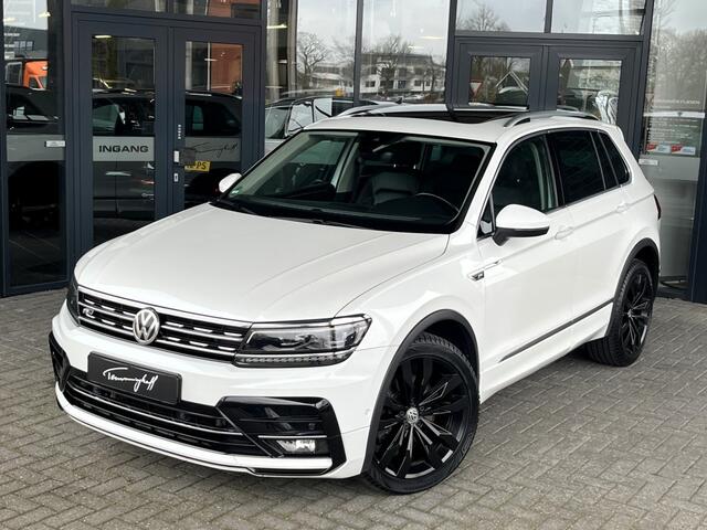 Volkswagen TIGUAN 2.0 TDI 4M. 240PK R-LINE DSG - LEDER - PANO - TREKH.