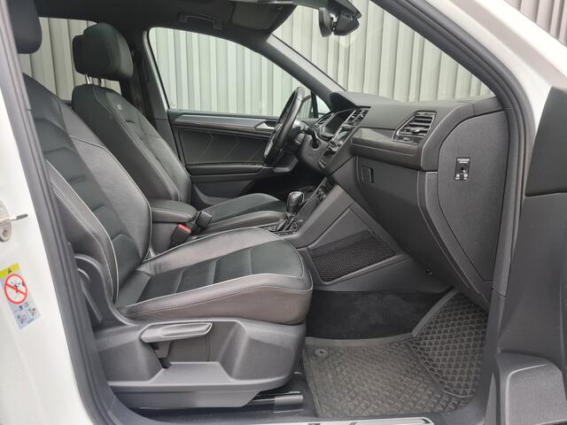 Volkswagen TIGUAN Allspace 1.5 TSI R-Line 7zits | 1Ste Eigenaar | Pano | 360 Camera | Leer | Navi | Xenon\Led | Dealer onderhouden Interesse, Proefrit? Bel of app met: 06-24 28 28 42 / 06-42130156