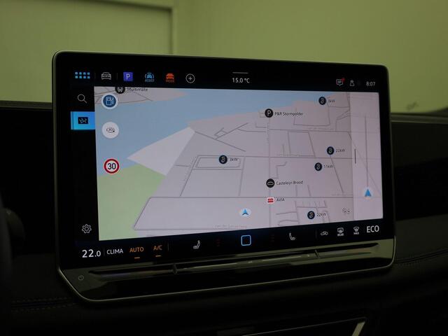 Volkswagen TIGUAN 1.5eHybrid 200kW/272PK R-Line Black Style · Panoramadak · Apple/Android Car Play · 360°Camera + Parkeersensoren · Garantie t/m 04-11-2026