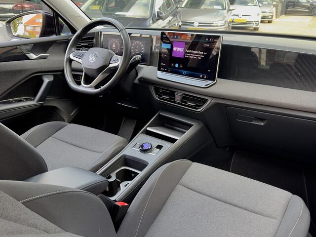 Volkswagen TIGUAN 1.5 eTSI AUT7 BLACK-EDITION 34D.KM NWSTE-MODEL DIGI-DASH APPLE-CARPLY CAMERA LED LMV PDC