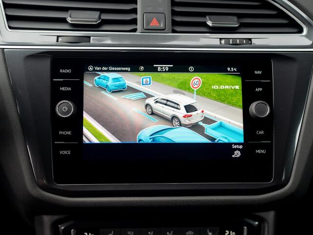 Volkswagen TIGUAN Allspace 1.5 TSI Highline Business R 7p. | R-line | Trekhaak wegkl. | 360 Camera | Head Up | Prijs Rijklaar!!