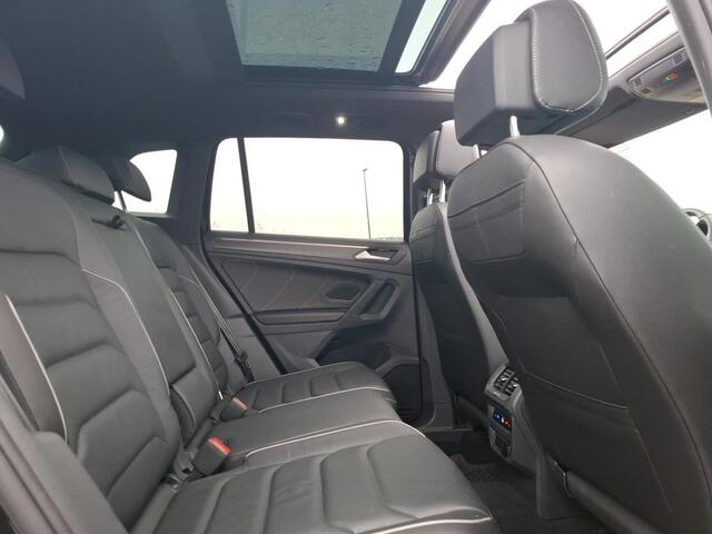 Volkswagen TIGUAN 1.4 TSI eHybrid R-Line Business - Pano - Leder - Trekhaak - DCC