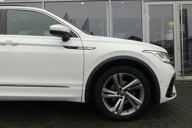 Volkswagen TIGUAN 1.5 TSI R-Line Business+ ELEKT. TREKHAAK (1.800KG), PANO, WINTER PACK, ADAPT. CRUISE, CLIMA, NAVI, CAMERA, PDC V&A, APPLE CARPLAY/ANDROID AUTO, BLIS, KEYLESS, ELEKT. ACHTERKLEP, 99.603KM