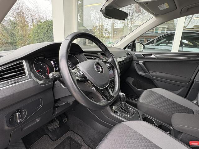 Volkswagen TIGUAN 1.4 TSI ACT Comfortline Business | Trekhaak | 1800kg trekgewicht! | Navigatie | Stoelverwarming | Weinig kilometers | Keurige staat | Parkeersensoren |