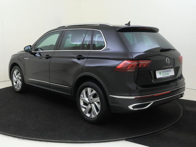 Volkswagen TIGUAN 1.4 TSI eHybrid Elegance | SoH 87% | Panoramadak | Parkeerassistent | Keyless | LED matrix verlichting | Navigatie | Achteruitrijcamera | Adpatieve cruise control | 3-zone airco |